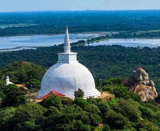 Anuradhapura Ruwanwelisaya stupa Buddhist heritage