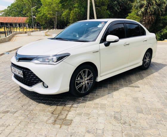 Sri Lanka tour transport comfortable vehicles